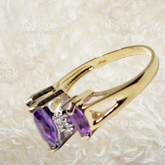 Solid 14k Gold Ring with Marquis Cut Amethyst Gemstones and Round Cut Diamonds - Picture 4 of 7
